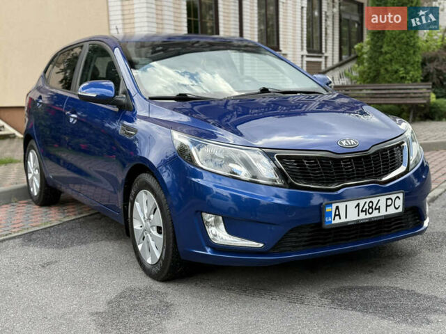 Синий Киа Рио, объемом двигателя 1.59 л и пробегом 92 тыс. км за 9800 $, фото 2 на Automoto.ua