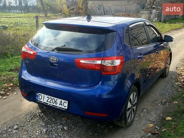 Синий Киа Рио, объемом двигателя 1.59 л и пробегом 194 тыс. км за 5300 $, фото 4 на Automoto.ua