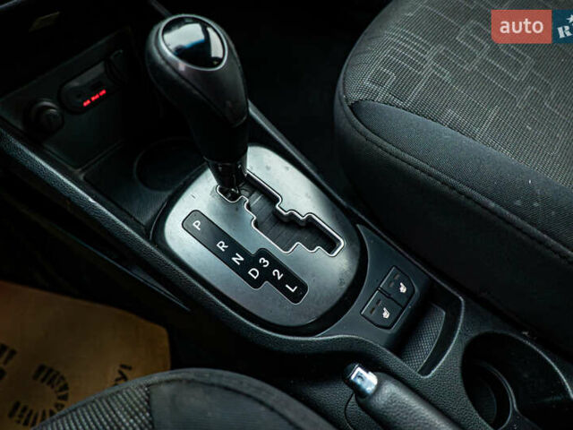 Синий Киа Рио, объемом двигателя 1.6 л и пробегом 211 тыс. км за 6049 $, фото 14 на Automoto.ua