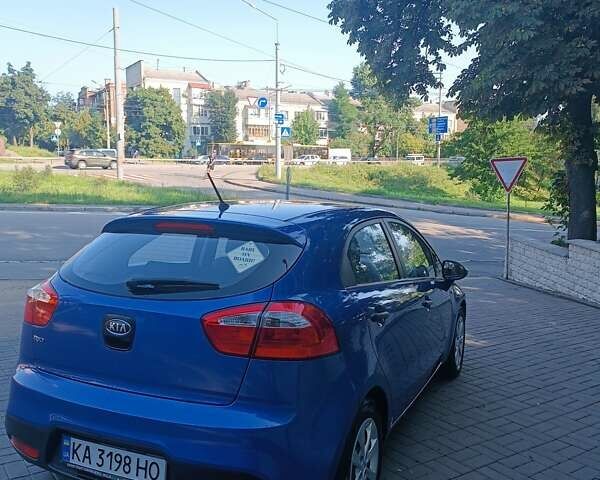 Киа Рио 2012 в Киеве на Automoto.ua Синий Киа Рио, объемом двигателя 1.25 л и пробегом 176 тыс. км за 6992 $, фото 1 на Automoto.ua