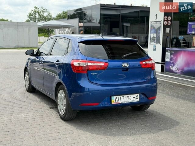 Синій Кіа Ріо, об'ємом двигуна 1.59 л та пробігом 188 тис. км за 8999 $, фото 5 на Automoto.ua