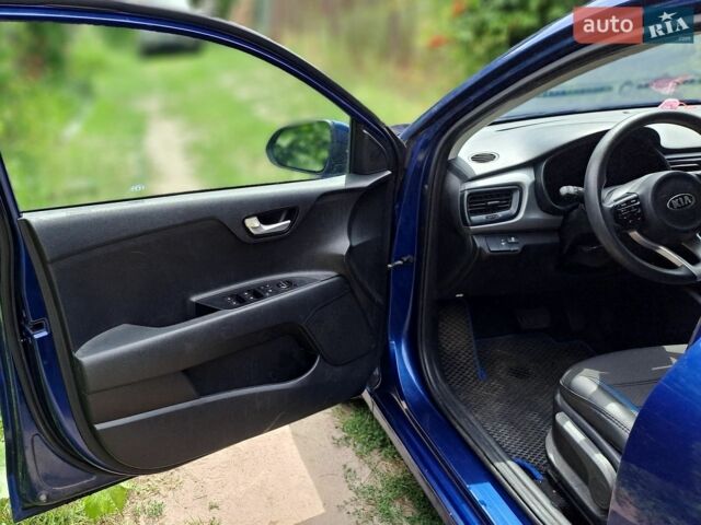 Синій Кіа Ріо, об'ємом двигуна 1.6 л та пробігом 66 тис. км за 10500 $, фото 2 на Automoto.ua