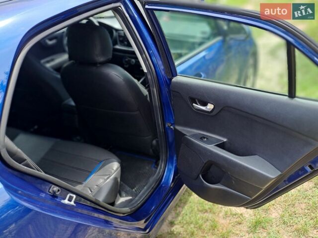 Синій Кіа Ріо, об'ємом двигуна 1.6 л та пробігом 66 тис. км за 10500 $, фото 11 на Automoto.ua