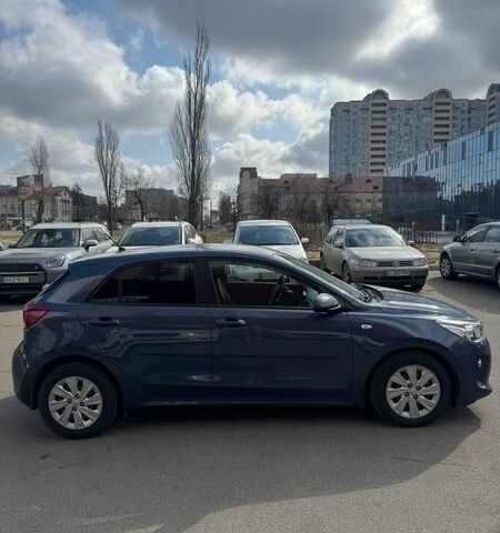 Синій Кіа Ріо, об'ємом двигуна 1.37 л та пробігом 92 тис. км за 12800 $, фото 3 на Automoto.ua
