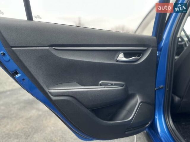 Кіа Ріо 2018 у Малой Виске на Automoto.ua Синій Кіа Ріо, об'ємом двигуна 1.59 л та пробігом 65 тис. км за 15600 $, фото 13 на Automoto.ua