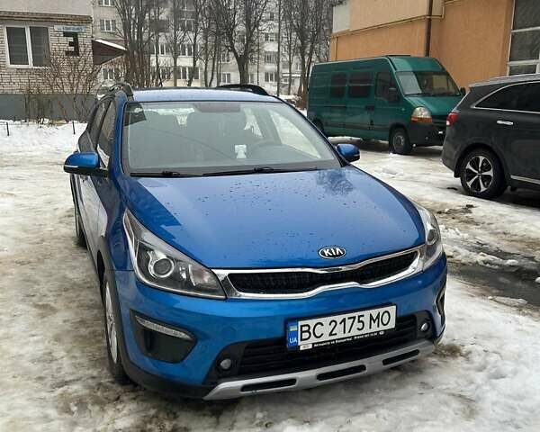 Синій Кіа Ріо, об'ємом двигуна 1.59 л та пробігом 101 тис. км за 15000 $, фото 1 на Automoto.ua