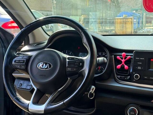 Синій Кіа Ріо, об'ємом двигуна 1.4 л та пробігом 92 тис. км за 12500 $, фото 8 на Automoto.ua