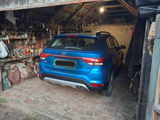 Синий Киа Рио, объемом двигателя 1.6 л и пробегом 20 тыс. км за 15000 $, фото 1 на Automoto.ua