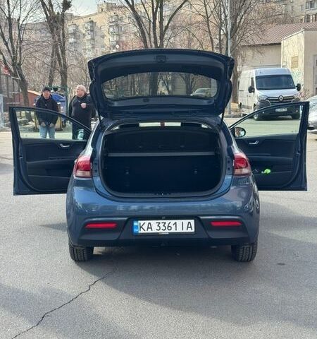 Синій Кіа Ріо, об'ємом двигуна 1.37 л та пробігом 92 тис. км за 12800 $, фото 7 на Automoto.ua