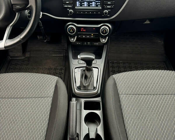 Синий Киа Рио, объемом двигателя 1.6 л и пробегом 70 тыс. км за 15900 $, фото 55 на Automoto.ua