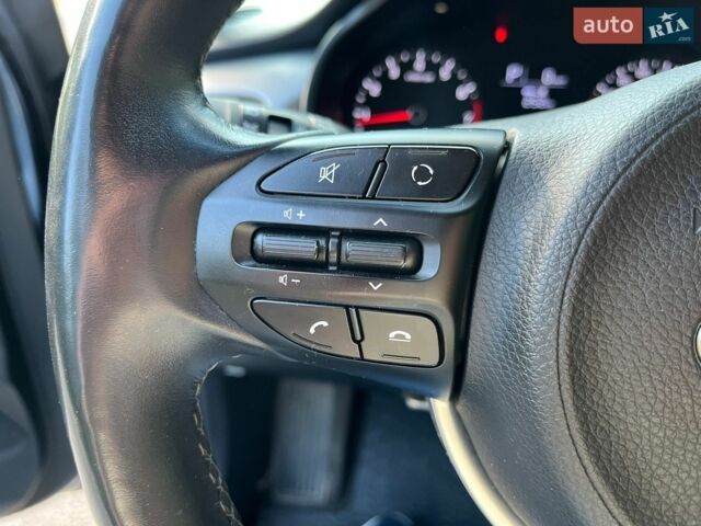 Синий Киа Рио, объемом двигателя 1.37 л и пробегом 63 тыс. км за 15300 $, фото 12 на Automoto.ua