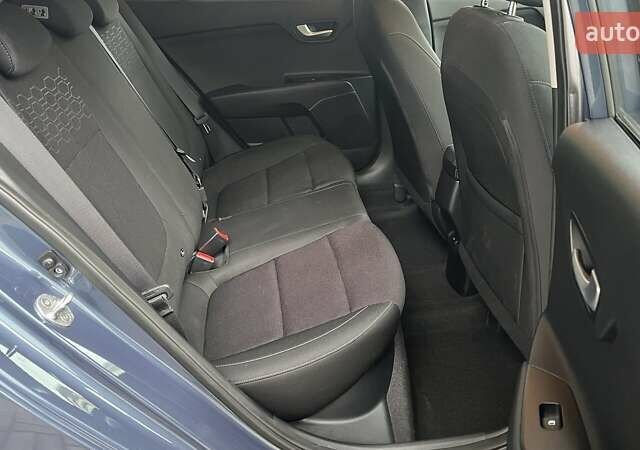 Синий Киа Рио, объемом двигателя 1.4 л и пробегом 61 тыс. км за 12431 $, фото 6 на Automoto.ua