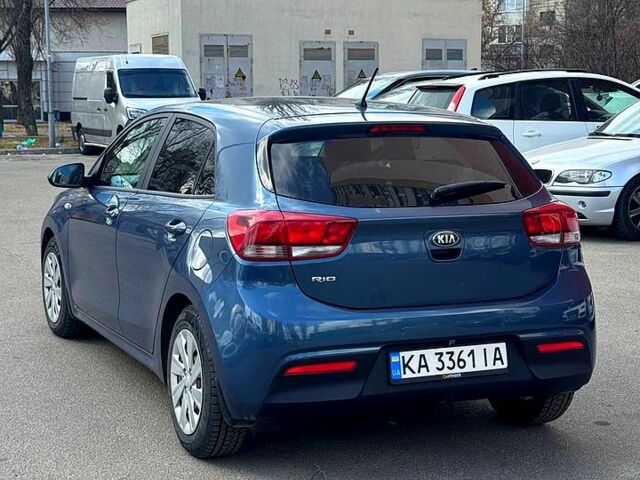 Синій Кіа Ріо, об'ємом двигуна 1.4 л та пробігом 92 тис. км за 12500 $, фото 3 на Automoto.ua