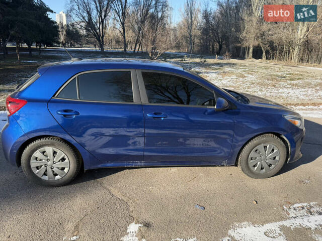 Синий Киа Рио, объемом двигателя 1.59 л и пробегом 86 тыс. км за 18500 $, фото 5 на Automoto.ua