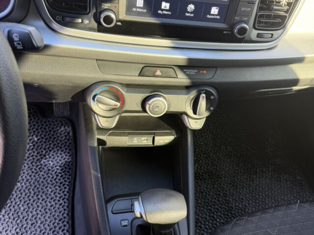 Синий Киа Рио, объемом двигателя 1.59 л и пробегом 86 тыс. км за 16500 $, фото 11 на Automoto.ua
