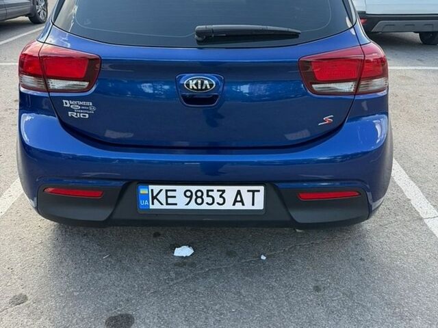 Синий Киа Рио, объемом двигателя 1.59 л и пробегом 86 тыс. км за 16500 $, фото 3 на Automoto.ua