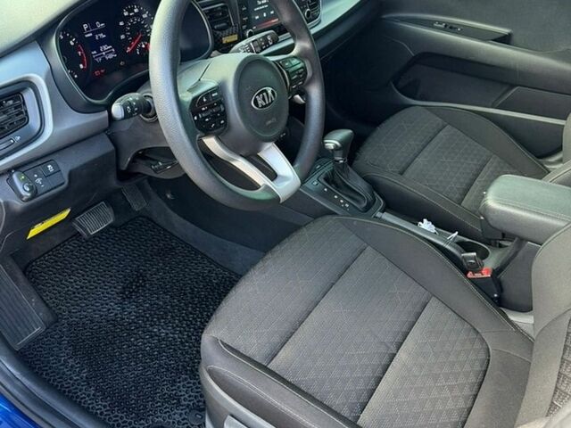 Синий Киа Рио, объемом двигателя 1.59 л и пробегом 86 тыс. км за 16500 $, фото 6 на Automoto.ua