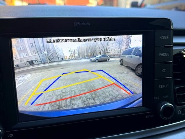 Синій Кіа Ріо, об'ємом двигуна 1.6 л та пробігом 8600 тис. км за 18000 $, фото 8 на Automoto.ua