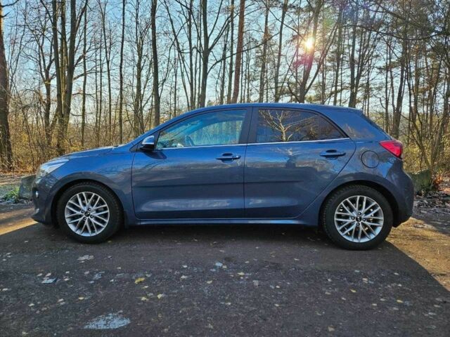 Синий Киа Рио, объемом двигателя 1.4 л и пробегом 95 тыс. км за 12000 $, фото 9 на Automoto.ua