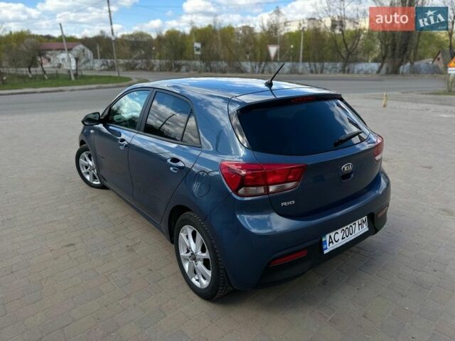 Синий Киа Рио, объемом двигателя 1.37 л и пробегом 62 тыс. км за 13800 $, фото 11 на Automoto.ua