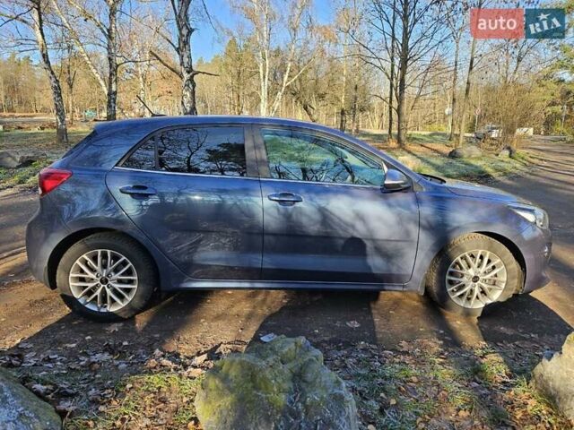 Синий Киа Рио, объемом двигателя 1.4 л и пробегом 47 тыс. км за 14900 $, фото 2 на Automoto.ua