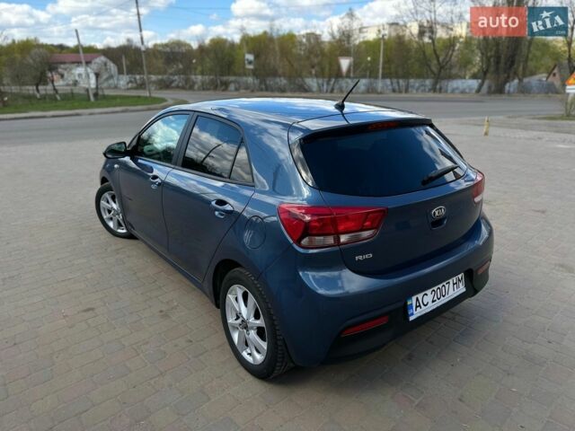 Синий Киа Рио, объемом двигателя 1.37 л и пробегом 62 тыс. км за 13800 $, фото 11 на Automoto.ua