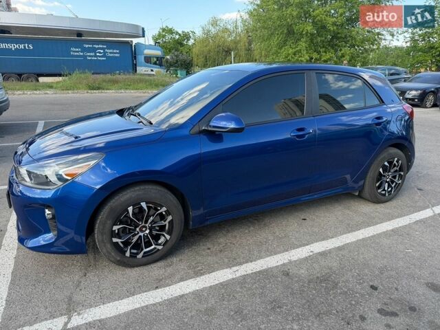 Синий Киа Рио, объемом двигателя 1.59 л и пробегом 86 тыс. км за 16500 $, фото 1 на Automoto.ua