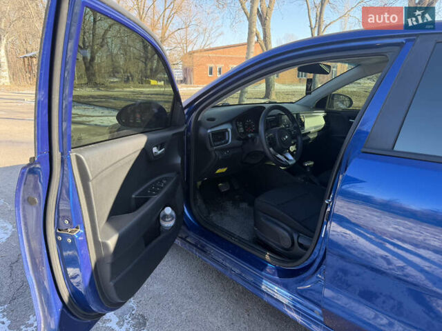 Синий Киа Рио, объемом двигателя 1.59 л и пробегом 86 тыс. км за 18500 $, фото 6 на Automoto.ua