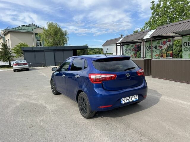 Синій Кіа Ріо, об'ємом двигуна 1.6 л та пробігом 280 тис. км за 4500 $, фото 5 на Automoto.ua