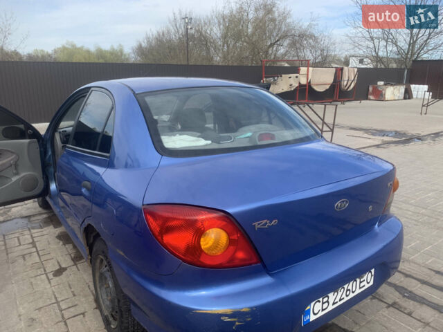 Синій Кіа Ріо, об'ємом двигуна 1.34 л та пробігом 445 тис. км за 1700 $, фото 3 на Automoto.ua