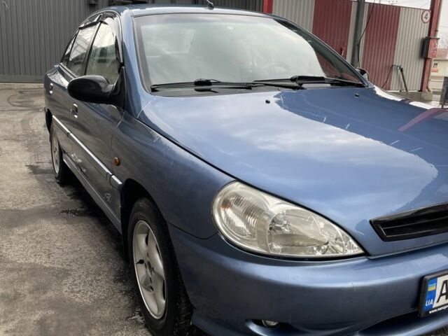 Синій Кіа Ріо, об'ємом двигуна 1.3 л та пробігом 240 тис. км за 2200 $, фото 4 на Automoto.ua