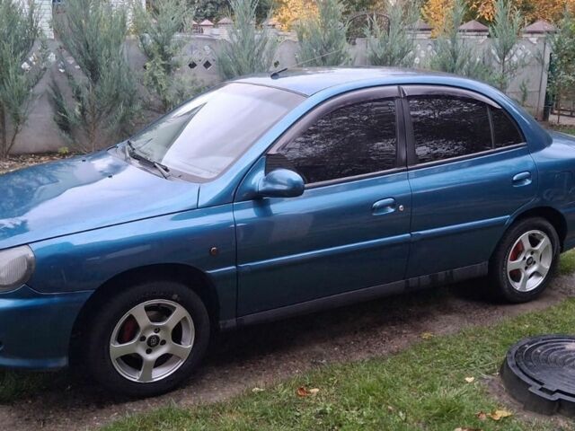 Синій Кіа Ріо, об'ємом двигуна 1.34 л та пробігом 330 тис. км за 2400 $, фото 1 на Automoto.ua