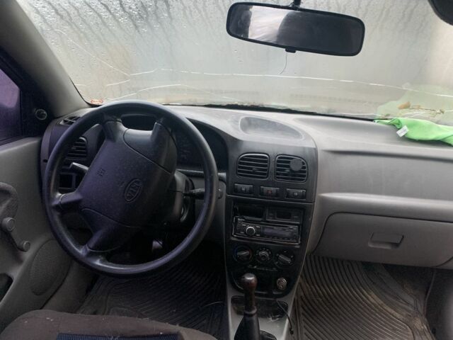 Синій Кіа Ріо, об'ємом двигуна 1.5 л та пробігом 300 тис. км за 1500 $, фото 8 на Automoto.ua