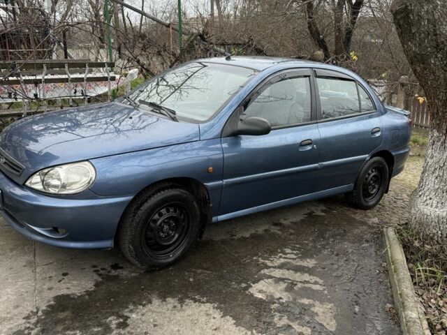 Синій Кіа Ріо, об'ємом двигуна 1.3 л та пробігом 296 тис. км за 1800 $, фото 1 на Automoto.ua