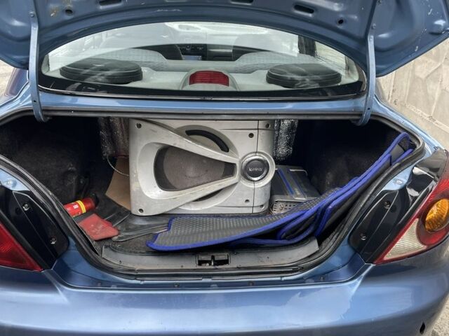 Синій Кіа Ріо, об'ємом двигуна 1.3 л та пробігом 240 тис. км за 2200 $, фото 6 на Automoto.ua