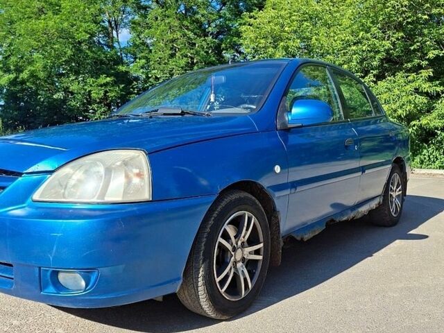 Синий Киа Рио, объемом двигателя 1.5 л и пробегом 314 тыс. км за 2500 $, фото 5 на Automoto.ua