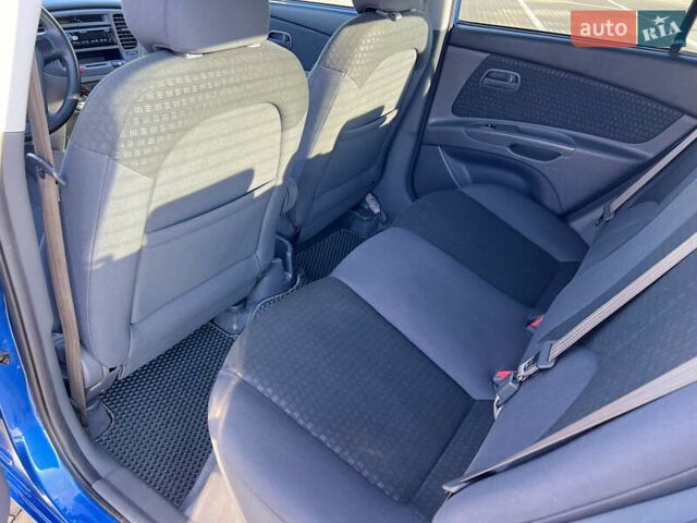 Синій Кіа Ріо, об'ємом двигуна 1.4 л та пробігом 121 тис. км за 5600 $, фото 34 на Automoto.ua