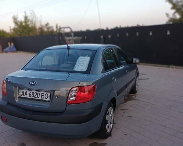Синий Киа Рио, объемом двигателя 1.4 л и пробегом 176 тыс. км за 5250 $, фото 7 на Automoto.ua