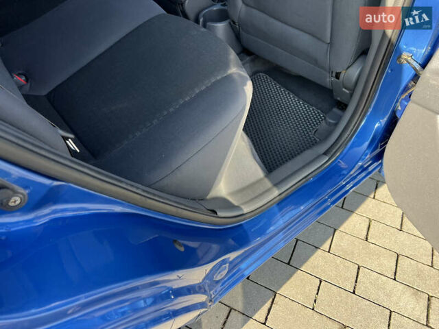 Синій Кіа Ріо, об'ємом двигуна 1.4 л та пробігом 121 тис. км за 5600 $, фото 39 на Automoto.ua
