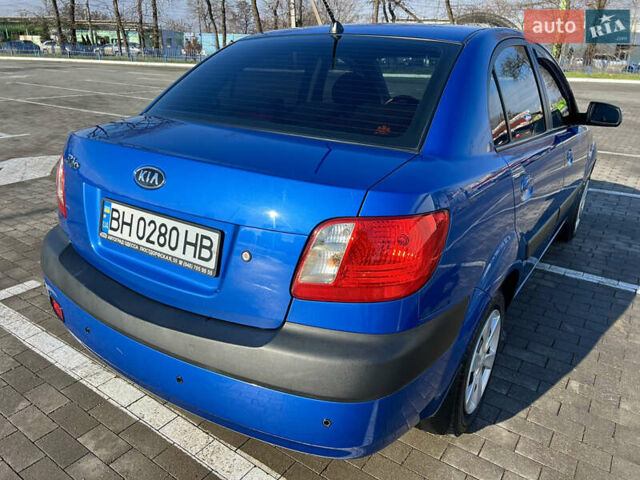 Синій Кіа Ріо, об'ємом двигуна 1.4 л та пробігом 121 тис. км за 5600 $, фото 10 на Automoto.ua