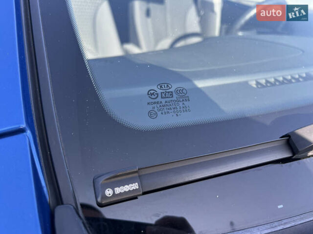 Синій Кіа Ріо, об'ємом двигуна 1.4 л та пробігом 121 тис. км за 5600 $, фото 17 на Automoto.ua