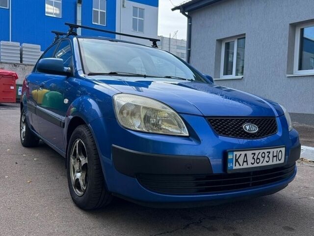 Синій Кіа Ріо, об'ємом двигуна 1.4 л та пробігом 280 тис. км за 3000 $, фото 9 на Automoto.ua