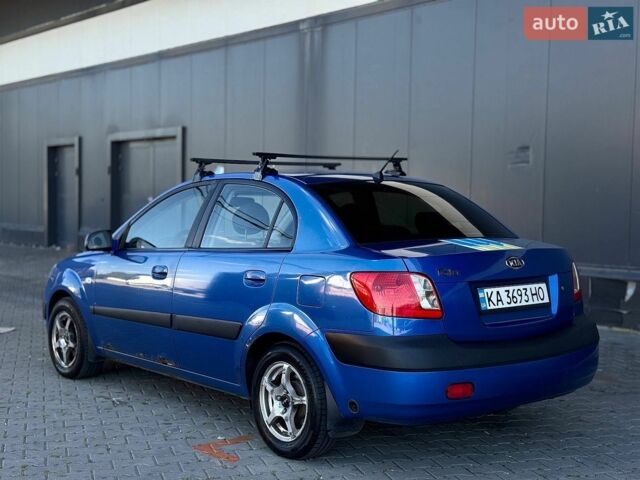 Синий Киа Рио, объемом двигателя 1.4 л и пробегом 279 тыс. км за 3300 $, фото 7 на Automoto.ua