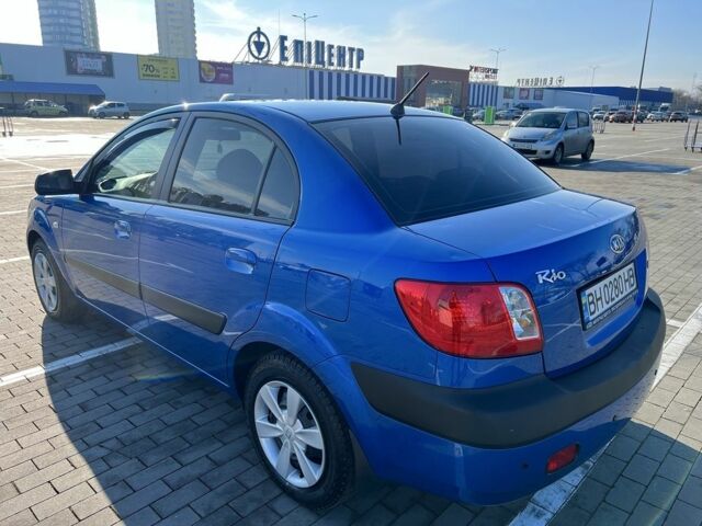 Синий Киа Рио, объемом двигателя 1.4 л и пробегом 121 тыс. км за 5200 $, фото 9 на Automoto.ua