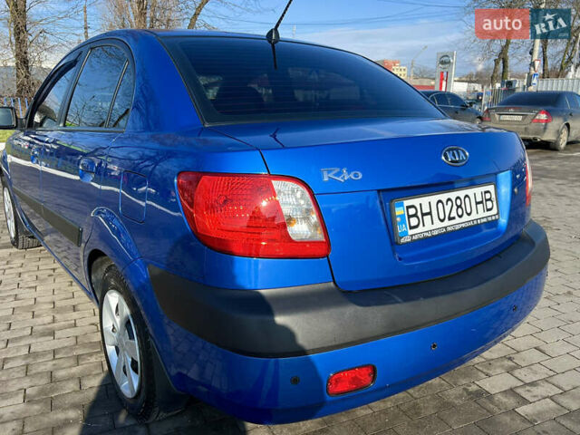 Синій Кіа Ріо, об'ємом двигуна 1.4 л та пробігом 121 тис. км за 5600 $, фото 12 на Automoto.ua