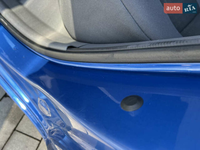 Синій Кіа Ріо, об'ємом двигуна 1.4 л та пробігом 121 тис. км за 5600 $, фото 36 на Automoto.ua