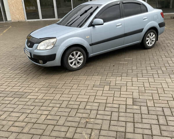 Синий Киа Рио, объемом двигателя 1.4 л и пробегом 161 тыс. км за 4600 $, фото 7 на Automoto.ua