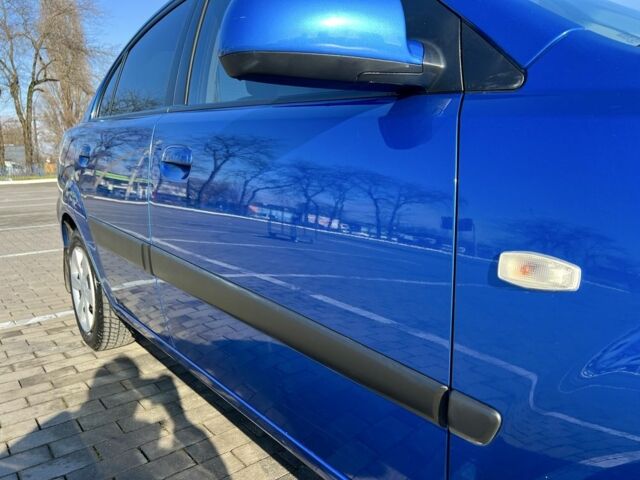 Синий Киа Рио, объемом двигателя 1.4 л и пробегом 121 тыс. км за 5200 $, фото 15 на Automoto.ua
