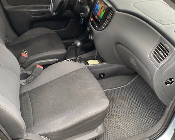 Синий Киа Рио, объемом двигателя 1.4 л и пробегом 161 тыс. км за 4600 $, фото 18 на Automoto.ua