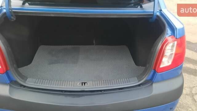 Синий Киа Рио, объемом двигателя 1.4 л и пробегом 122 тыс. км за 4500 $, фото 16 на Automoto.ua